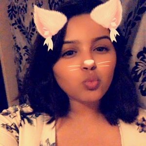 Meet your Posher, Kimberly